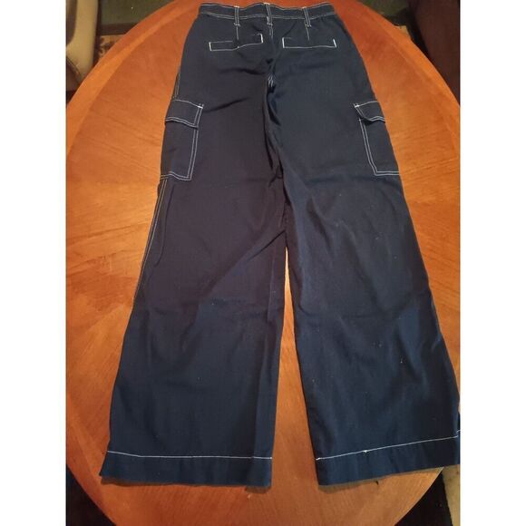 Forever 21 Cotton Cargo Pants - Size: S (1116) - Picture 5 of 6